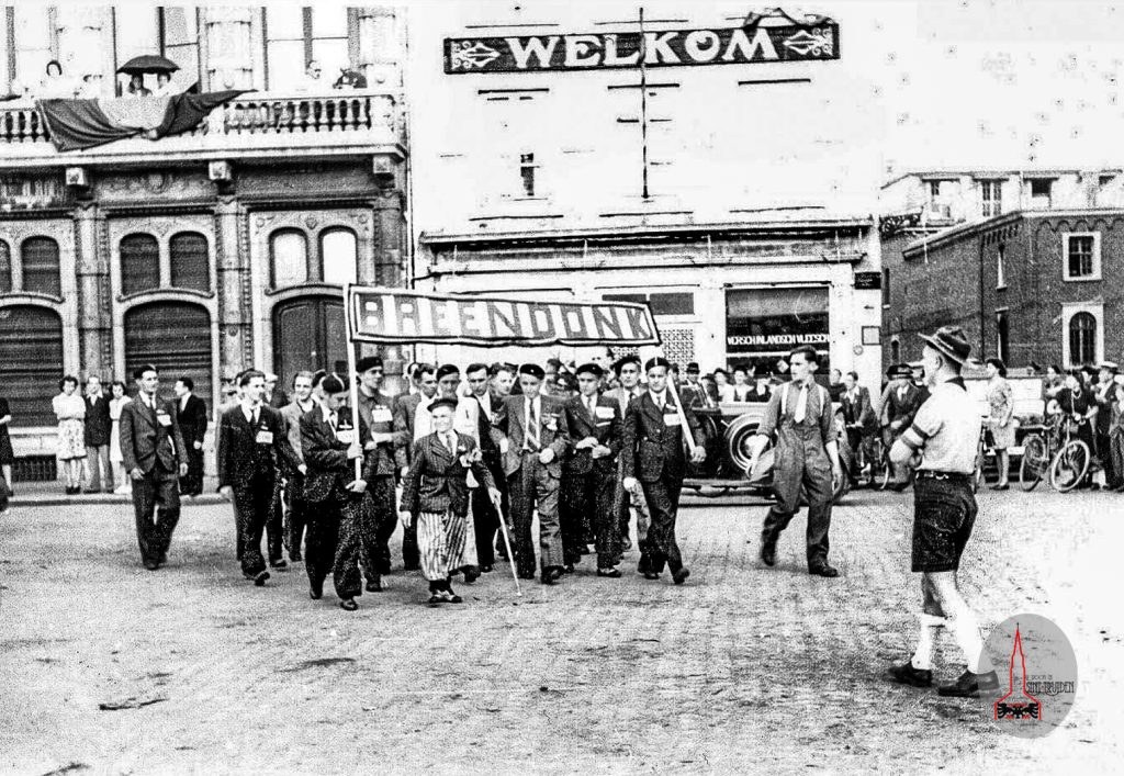 Bevrijdingsfeesten 1944 Op De Grote Markt – Ik Woon In Sint-Truiden