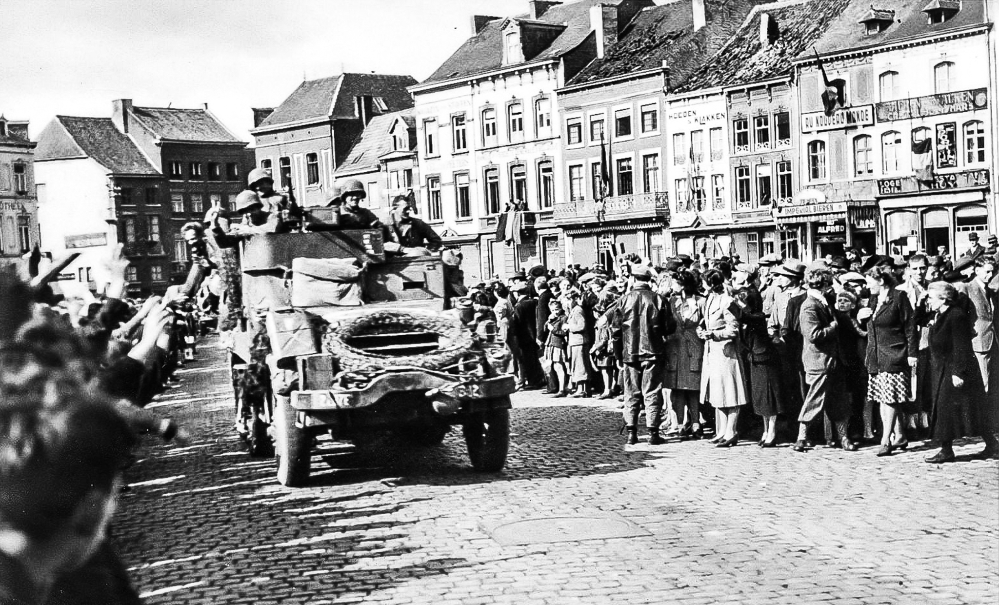 De Grote Markt in Sint-Truiden van lang geleden