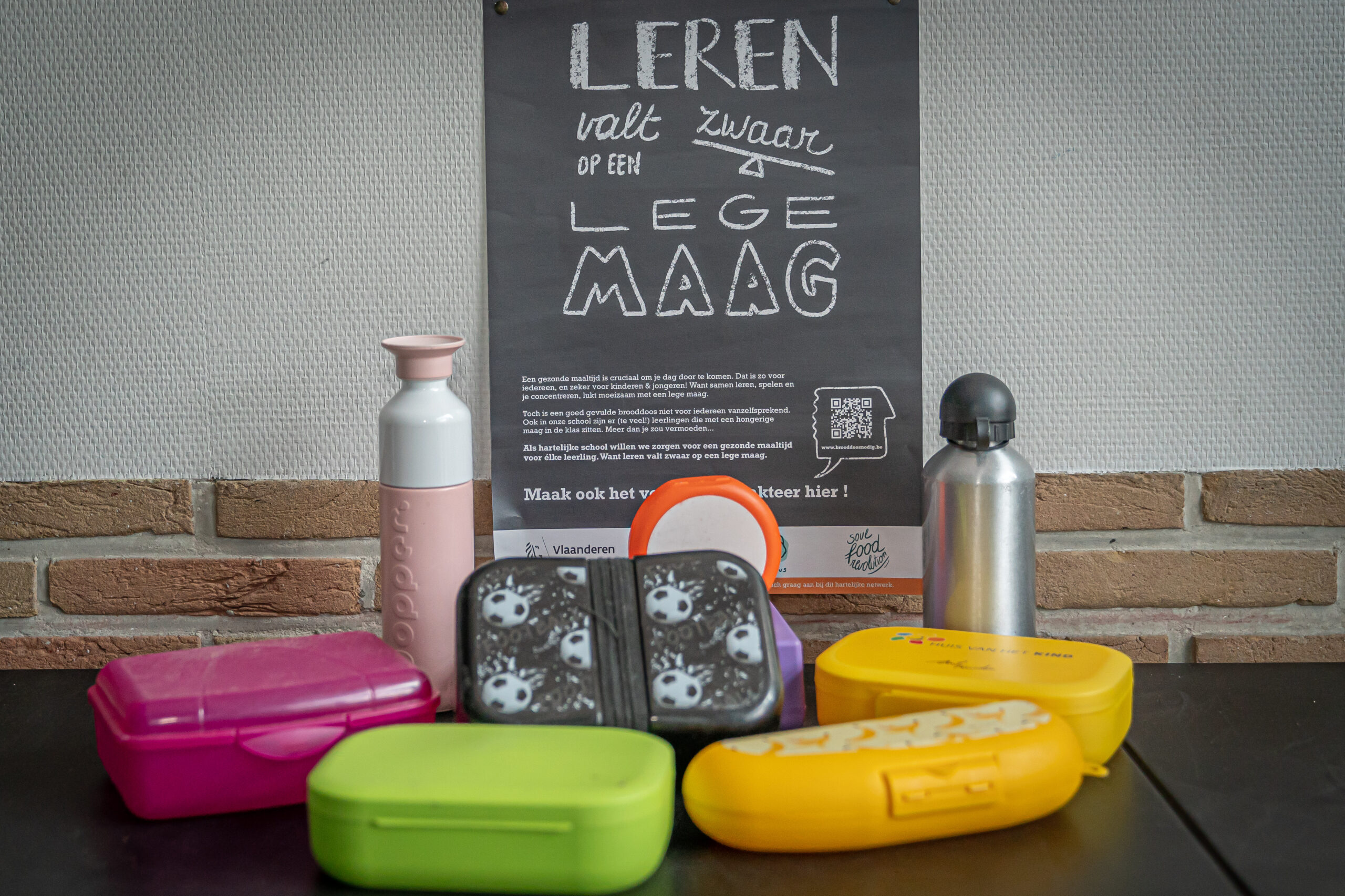 Lokaal bestuur Sint-Truiden pakt honger op school aan met project ‘Vergeten Brooddozen’